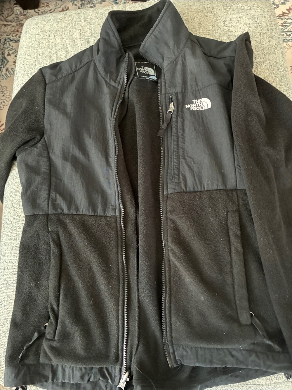 The North Face Women's Black Lightweight Fleece Jacket